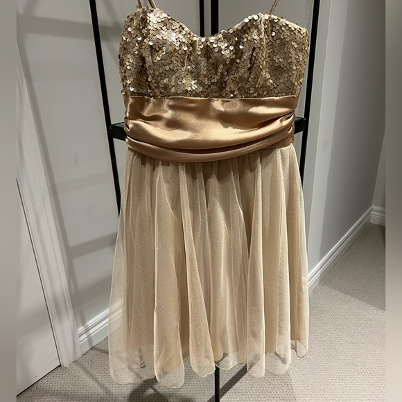 Gold Evening Dress with Sequins and Glittering Tulle skirt - Picture 1 of 5
